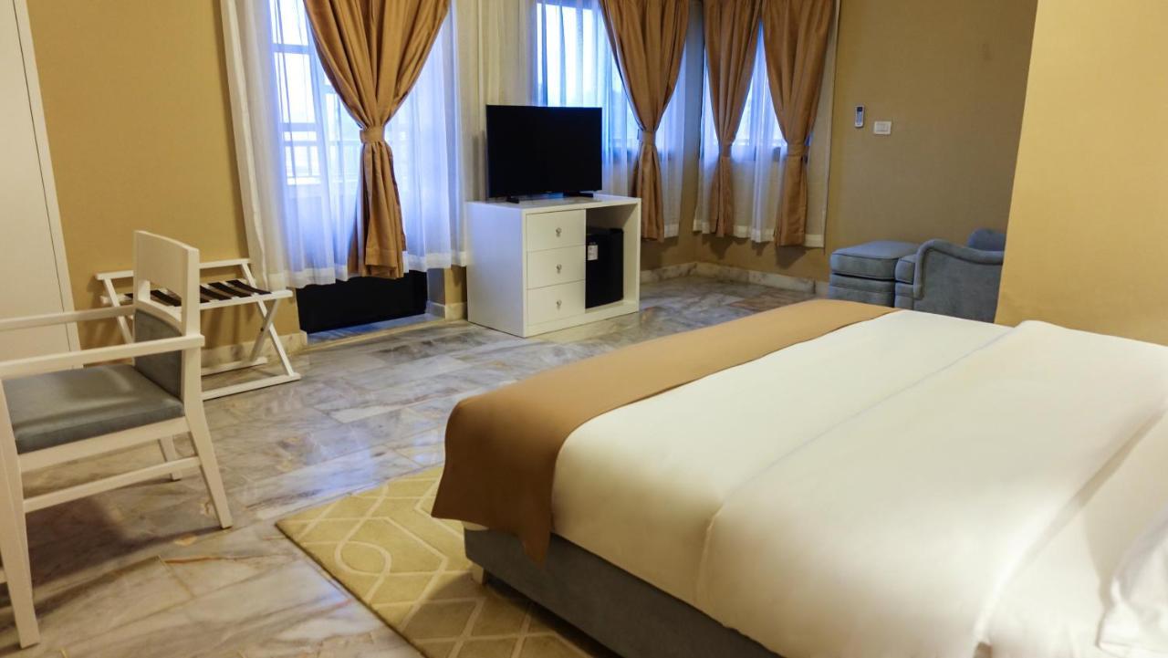 Sunset Inn مونروفيا المظهر الخارجي الصورة
