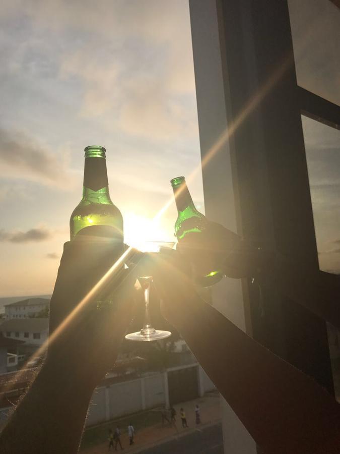 Sunset Inn مونروفيا المظهر الخارجي الصورة